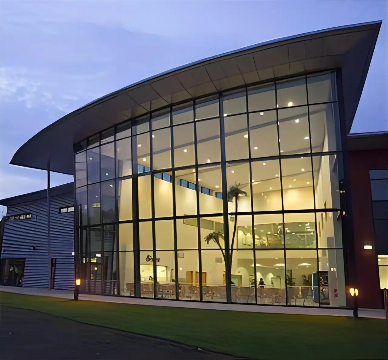 aluminum curtain wall