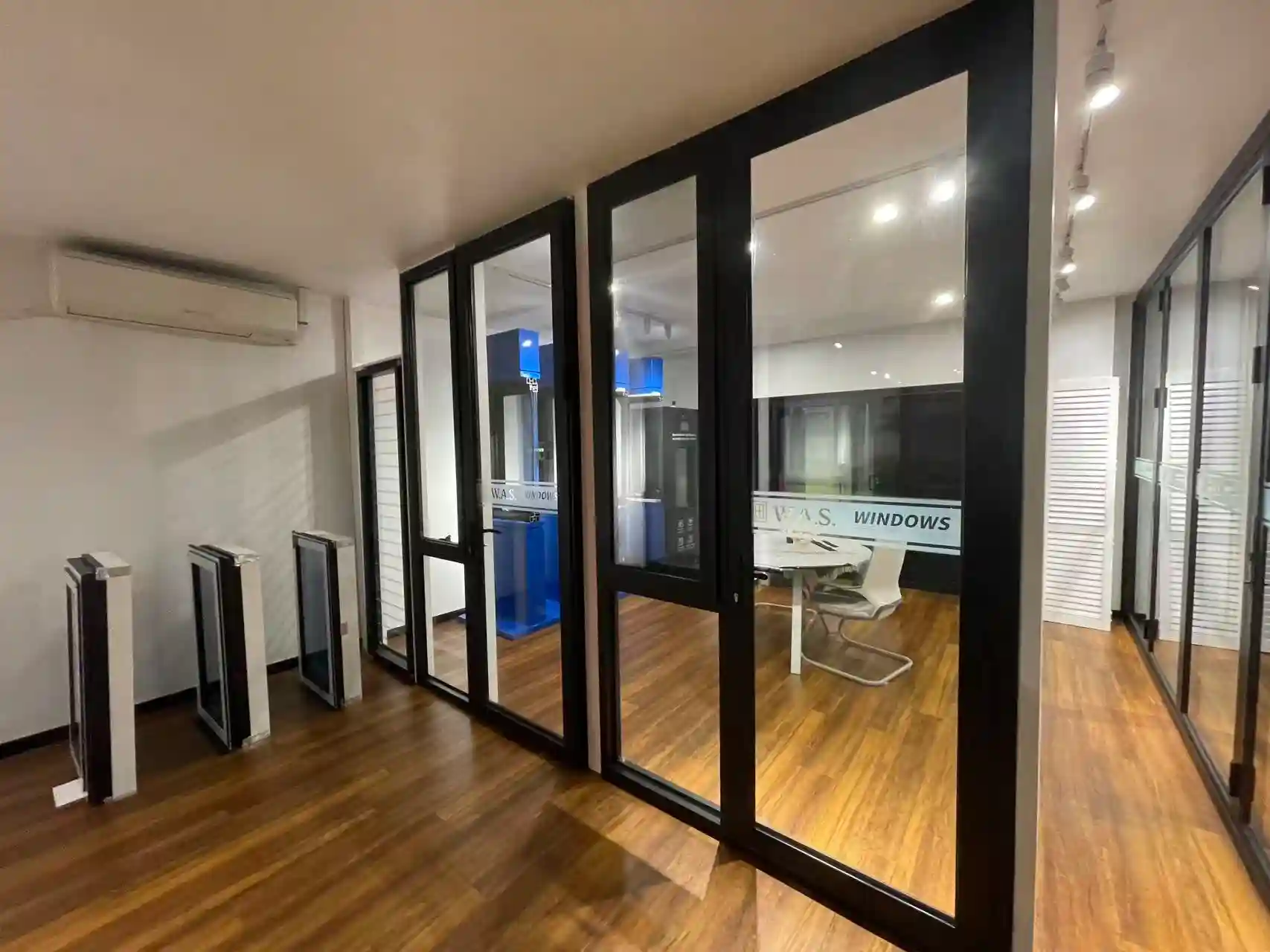 Melbourne Showroom 4
